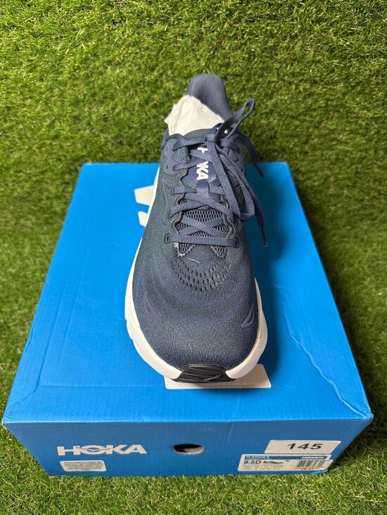 Other - Hoka One One Arahi 8 Black White 1168690-BWHT Men's New Size 9.5 D